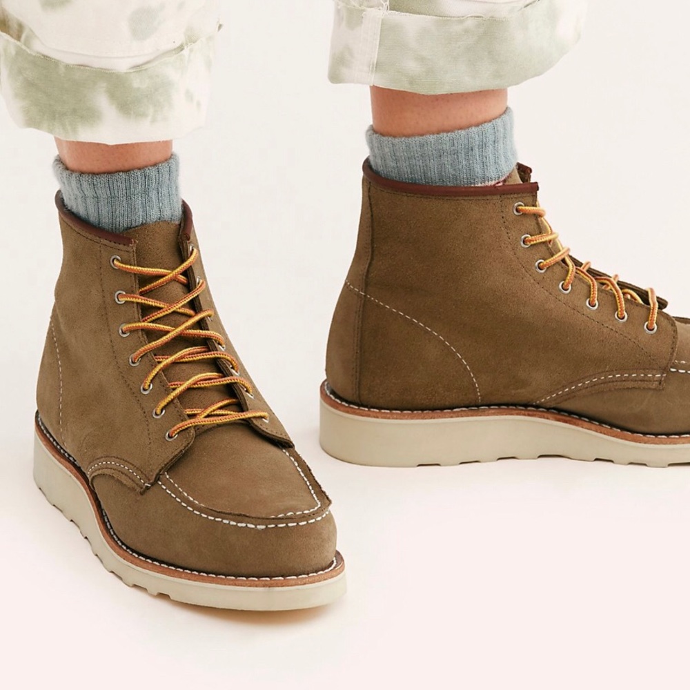 Redwing classic 6” moc boot tan suede leather USA